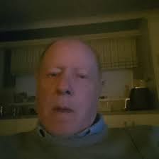 I'm in France and my Peugeot boxer just came up with check engine light  then after about 2km it's cut right out I have coasted to the side of the  road I