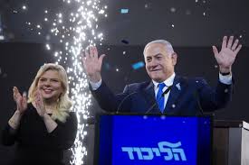 Netanyahu sitting in the empty knesset, the israeli parliament, while he was prime minister in january 1997. Here Is Why Netanyahu Is Staying On As Israel S Prime Minister Despite Dead Heat With Rival