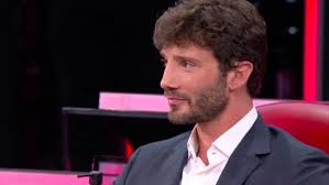 After the farewell to amici 2021, tommaso confesses and talks about the bond created with martina amici 2021, the dancers and singers admitted to the evening. Tkq91ck4brtx0m
