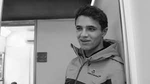 Lewis hamilton congratulating max verstappen and lando norris post race at the imola gp 2021 #lewis hamilton #max verstappen #lando norris #imola gp 2021 #f1 #multi #gifs #2020s #* #by jani 976 notes Lando Norris Gif By Mclaren