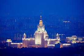 Российская школьница алиса теплякова, сдавшая в восемь лет единый государственный экзамен (егэ), не прошла на бюджетное отделение факультета психологии московского государственного университета (мгу) имени ломоносова. Devyatiletnyaya Alisa Teplyakova Nikogda Ne Hodila V Shkolu No Sdala Ekzameny V Mgu Odni Schitayut Ee Vunderkindom Drugie Zhertvoj Ambicij Otca Kotoryj Reshil Haknut Sistemu Meduza