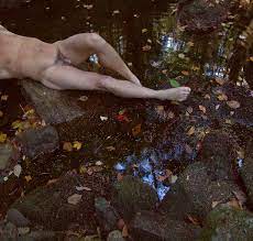 File:A Skinny Dipping Photo 3.jpg - Wikimedia Commons