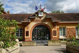 Il est d'une aide précieuse et pratique. The French Education System A Guide For Expat Parents Expatica