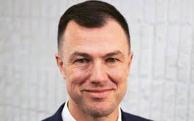 Josh Packard, diretor executivo da organização de Springtide Research  Institute. Foto: Reprodução.