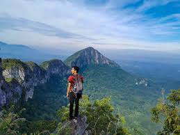 It will be tough to get there by public transport and. 14 Scenic Hikes In Malaysia Where You Can Enjoy Stunning Views Easy To Challenging