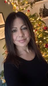 Jenna Fraser's Instagram, Twitter & Facebook