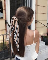 Having long hair is something to be desired, but the daily maintenance can sometimes seem daunting. 15 Easy Hairstyles For Long Hair To Try Styleoholic