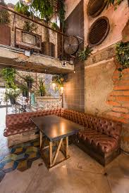 Pin De Hanoi Bubba Hostel En Lam Con Imagenes Interiores Del Restaurante Diseno De Cafeteria Disenos De Unas