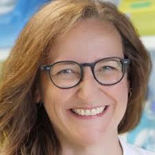 Claudia Scholl's Instagram, Twitter & Facebook