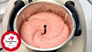 Ein thermomix ® rezept aus der kategorie backen süß auf sahne steif schlagen. Das Beste Yogurette Softeis Aus Dem Thermomix Tm5 Tm6 Youtube
