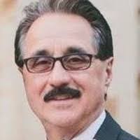 Eileen Reina's Instagram, Twitter & Facebook