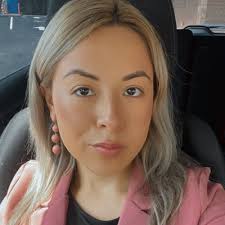 Edith Dominguez (@RealestateEdith)