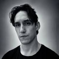 4600+ perfiles de «Milton»