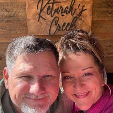 What app can identify specific Hosta names?