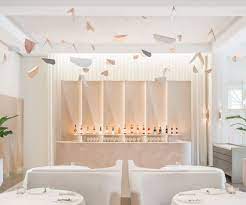 Best Fine Dining Restaurants In Singapore 10 Best Dining Options From Modern French Cuisine To Japanese At Marina Bay Sands Interior Design Singapore Commercial Interior Design Restaurant Design