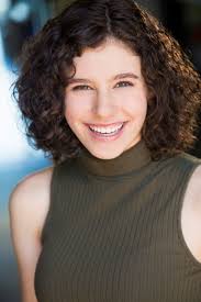 Katherine Holmes's Instagram, Twitter & Facebook