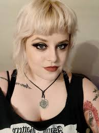 BEER WHEN IT'S NEAR. & BRANDY WHEN IT'S HANDY."😆😆😆😆