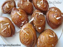 Bread kaja | sweet bread recipe in 10 minutes how to make bread kaja in easy and quick method in 10 minutes telugu video. Madatha Khaja Recipe Sweet Khaja Spiceindiaonline
