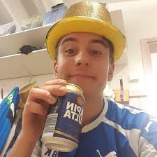 Profile for Simon Karlsson: Fotbollsspelaren