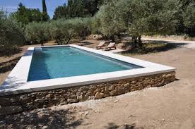 Realisation D Une Piscine En Beton Arme Revetement Enduit Sur Bonnieux Inter Piscine