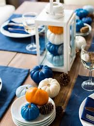 The color, whether it's a bold seasonal color like red or orange, or something more neutral to act as a backing for decorative plates, should work as a unifier. 35 Fresh And Festive Thanksgiving Table Ideas Bob Vila