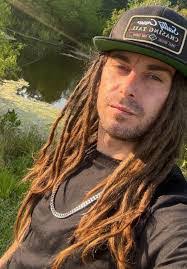 Charley Ryder's Instagram, Twitter & Facebook