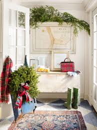 Sitting down and tackling the creation of country christmas decorations yourself may seem like a lofty or peculiar goal. 31 Easy Diy Christmas Decorations Homemade Holiday Decor Ideas