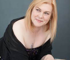 Elaine St. George: folk-jazz-cabaret singer, Steve Goodman fan