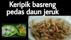 Masukkan bumbu halus, daun salam, lengkuas, dan serai tumis sampai harum. Cara Membuat Keripik Basreng Pedas Daun Jeruk Cemilan Ala Rumahan Mudah Murah Youtube