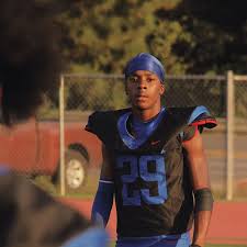 Barrett Hunt's Heritage High School Bio