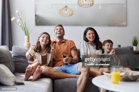 Image result for tbn:89j_M0kB5dmhMM::www.portaldafamilia.org/images/familia1a.jpg