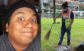 Dee kosh spotted doing cwo outside jurong east library. Photo Of Dee Kosh Serving Community Work Order Goes Viral Online The Independent Singapore News