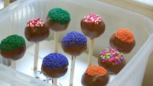 Learn how to make cake pops. Pin Su Bimby Thermomix
