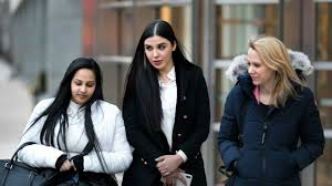Registrarse implica aceptar los terminos y condiciones. Ex Lover Of El Chapo Says He Fled Naked Through Sewage Tunnel
