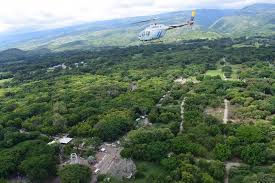 De colombia, si se encuentran bien en sus hogares, ciudades y pueblos o de lo contrario puede que les ocurra algo similar a armero, si nos colocamos en esta tragedia afectó mucho a colombia tanto social, económicamente y políticamente, en lo social las personas de diferentes partes de colombia. Fuerza Aerea Acompano La Conmemoracion De Los 33 Anos De La Tragedia De Armero Fuerza Aerea Colombiana