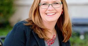 Rutherford County teacher challenging DesJarlais