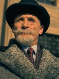 Colm Feore - Sir Reginald Hargreeves | Favorite tv shows, Umbrella ...