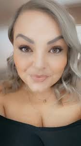 It’s me ✨ #genetics #creole #irish #mixedchick #80sbaby #over40  #papa_mama_and_me #imhere #parents #fypシ