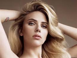 Salma hayek is one of the most beautiful female celebrities in the world. Clixinfo Top 10 Most Attractive Female Celebrities In The Usa