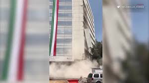 De acuerdo con la información del cires, el sismo del 85 tuvi una duración de casi cuatro minutos, de los cuales, un minuto y treinta segundos corresponden a la etapa de mayor movimiento. Videos Del Violento Sismo De 7 1 En La Ciudad De Mexico Cnn Video