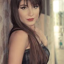 The long layered hairstyle can give a fresh look for the wearers. 31 Awesome Layered Haircuts With Bangs For 2021