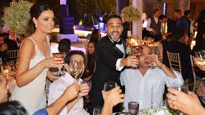 Δείτε τα προσωπικά στοιχεία και τα στατιστικά του ζησησ χατζηστραβοσ της ομάδας πασ λαμια 1964, στην επίσημη σελίδα της ελληνικής super league. To Photostory Apo Ton Gamo Kai To Xamogelo Toy Fetfatzidh Photos Yellow Radio