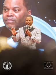 DR. TAUHEED BURKE GIVES A REVIEW OF HIS FABULOUS 2ND ANNUAL COMMUNITY  AWARDS AND FASHION SHOW GALA 8/11/25