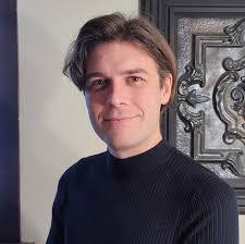 Caitlyn Parker's Instagram, Twitter & Facebook