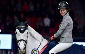 Baryard started to ride at the age of six and went on to be a very accomplished show jumper. First Place For Malin Baryard Johnsson H M Second Chance In Sek 250 000 Hooks Speed Class Csi 5 Jumper News