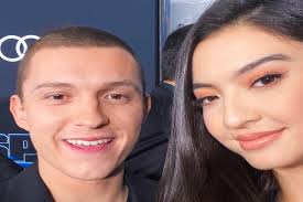 Its been 3 days since coachella and i still cant get over the music and the beautiful people i came across! Raline Shah Jadi Tamu Spesial Premier Spies In Disguise Bareng Will Smith Dan Tom Holland Lifestyle Bisnis Com