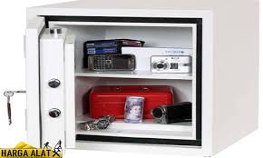 Daftar harga harga jual brankas krisbow ichiban chubb hub 085770000212 untuk mendapatkan brosur dan harga brankas telp brankas hp/sms 08577.0000.212 / 083.89.66.888.66 (24 jam) 45 Harga Brankas Kecil Tahan Api Air Untuk Dokumen 2021