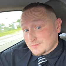 Can Elvis's Jet Handle a 1,600-Mile Trip to Graceland?