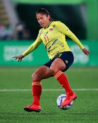 She has also played the copa libertadores with formas íntimas. Catalina Usme Twitterissa Y Si Estamos En La Final Vamos A Dar Nuestro 1000 Para Ganar Esa Medalla De Oro Vamos Mi Seleccion Teamocolombia Https T Co Bkee0curpn