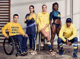 For the most part, the wear os remains the same but the style is what differs. H M Klar De Svenska Trupperna I Olympiska Och Paralympiska Spelen I Rio De Janeiro I Sommar